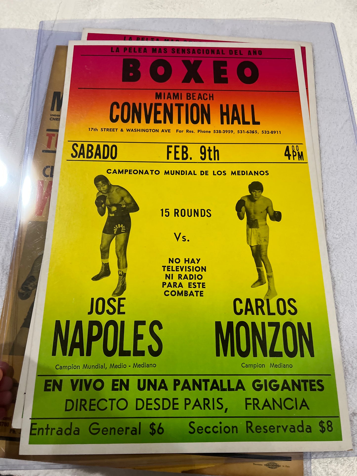 Carlos monzon Vs Jose napoles 14x22 closed circuit poster cardboard Miami Beach