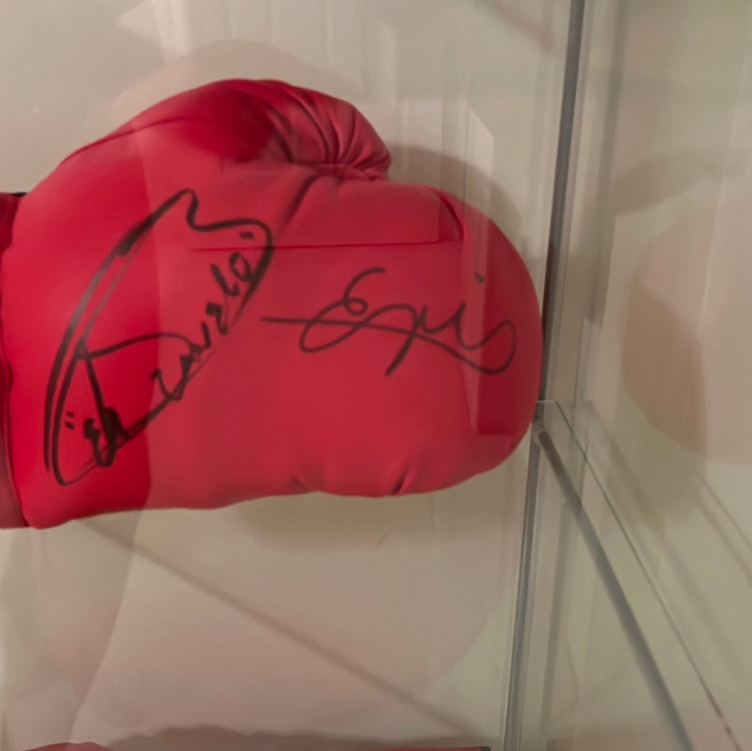 Saul “el Canelo” Alvarez and erislandy Lara signed glove